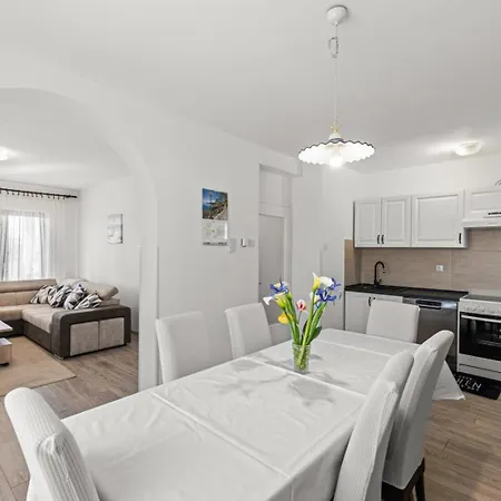 Apartment Marchela Nova Vas  Exterior photo