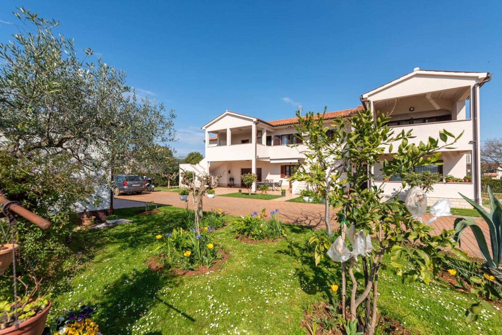 Apartment Marchela *